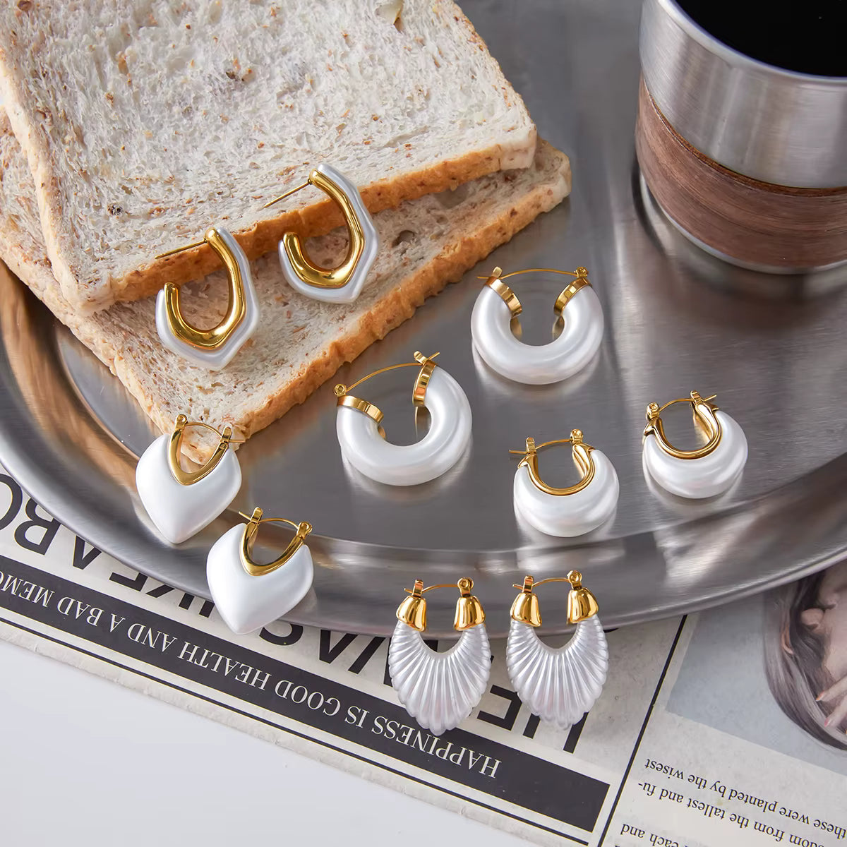 Argollas De Lujo Resina Blanca Bags | Dorado